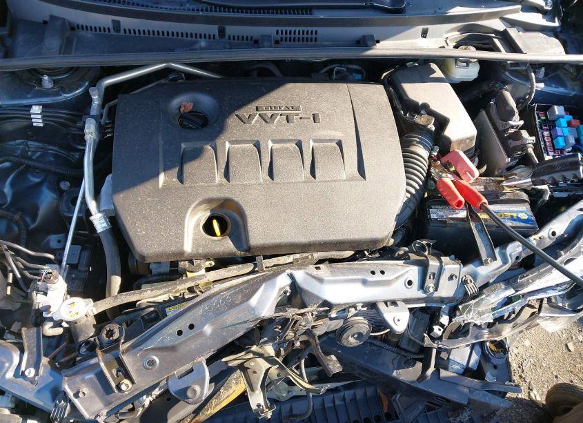 Photo 10 of 2019 Toyota Corolla SE (VIN 2T1BURHE7KC137480)