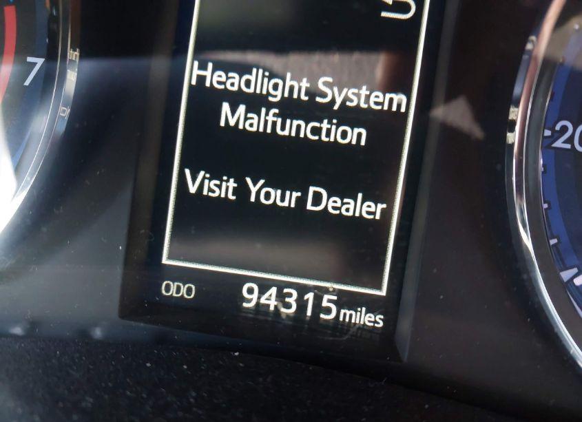 Photo 7 of 2019 Toyota Corolla SE (VIN 2T1BURHE7KC137480)