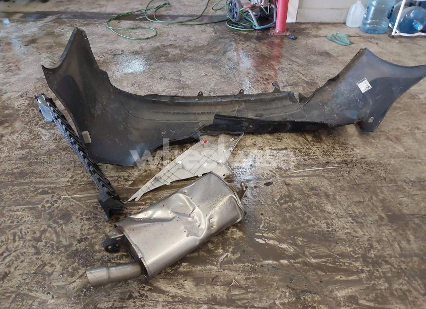 Photo 12 of 2019 Toyota Corolla XLE (VIN 2T1BURHE7KC138628)