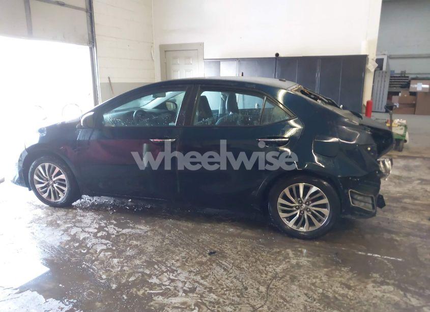 Photo 15 of 2019 Toyota Corolla XLE (VIN 2T1BURHE7KC138628)