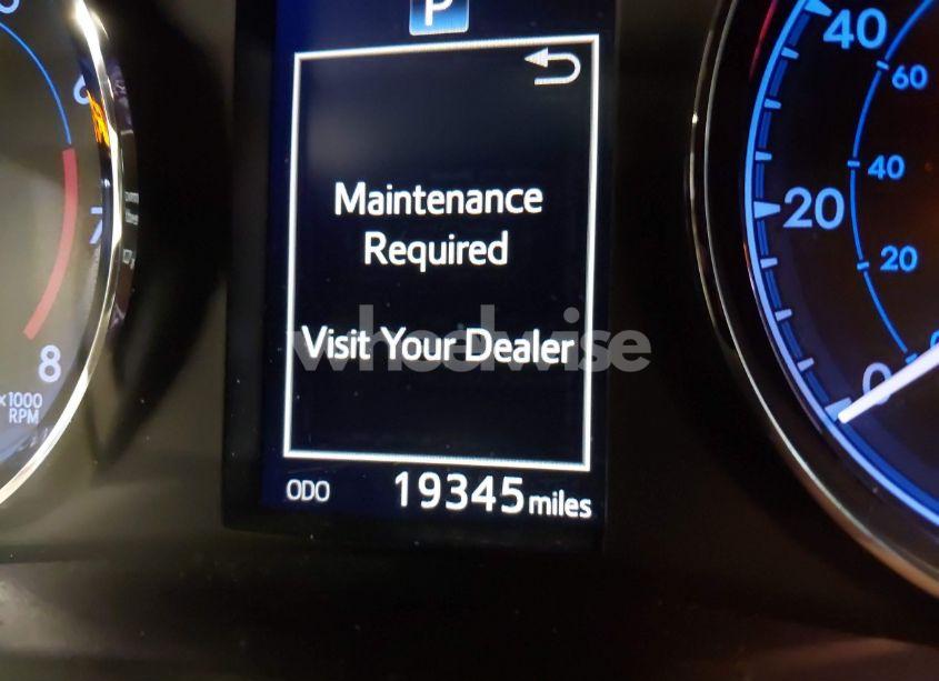 Photo 16 of 2019 Toyota Corolla XLE (VIN 2T1BURHE7KC138628)