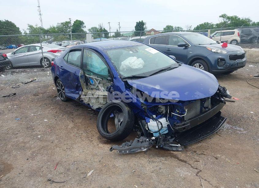 2019 Toyota Corolla SE (VIN 2T1BURHE7KC139584) main photo