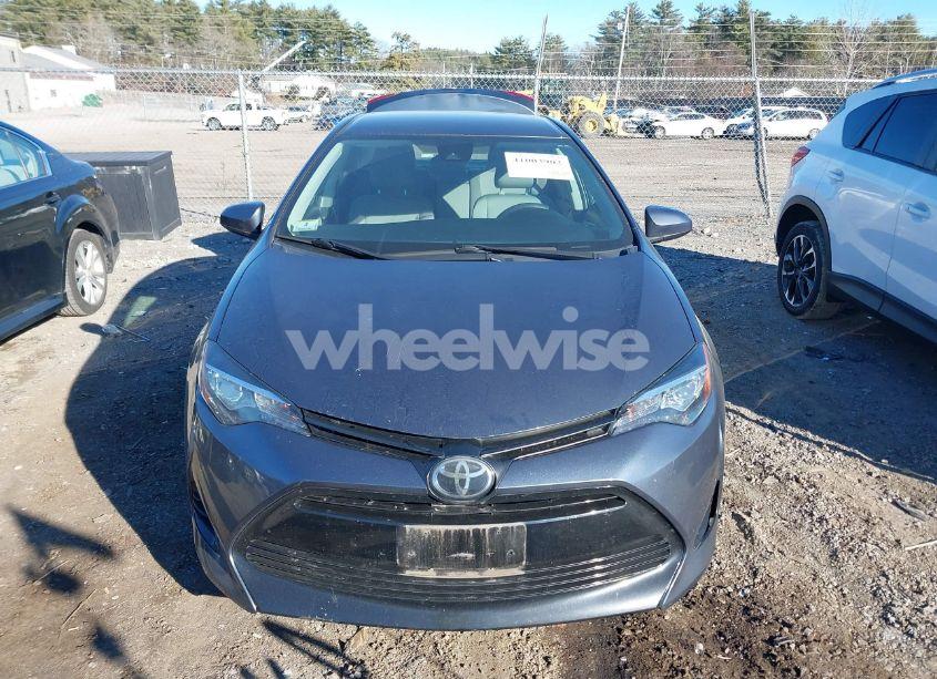 Photo 12 of 2019 Toyota Corolla LE (VIN 2T1BURHE7KC141268)