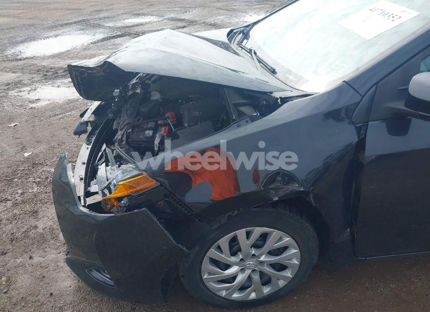 Photo 17 of 2019 Toyota Corolla LE (VIN 2T1BURHE7KC146101)