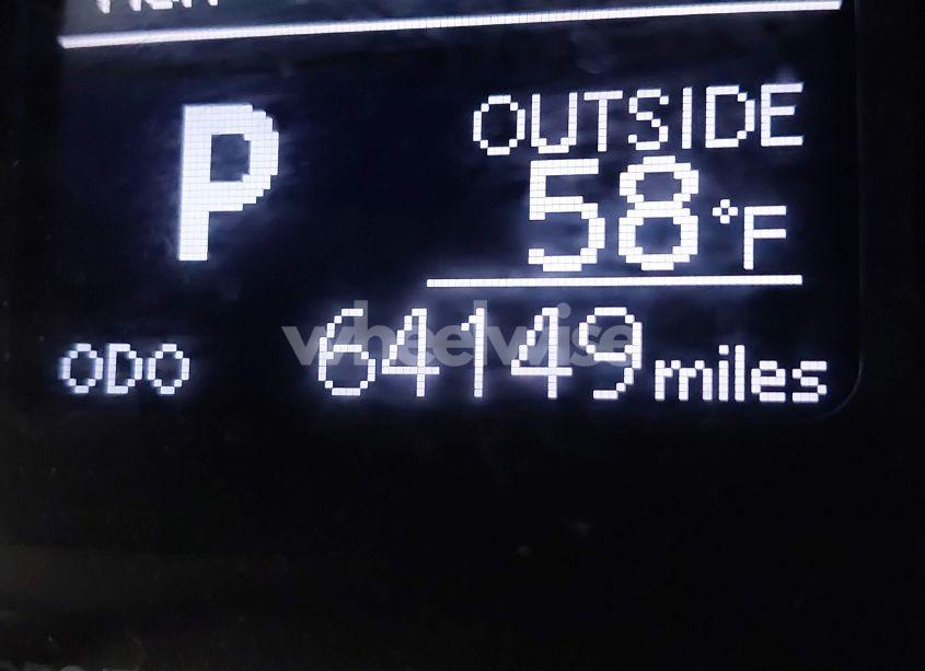 Photo 15 of 2019 Toyota Corolla LE (VIN 2T1BURHE7KC149855)