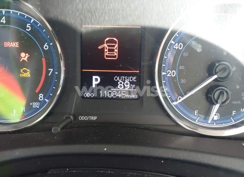 Photo 15 of 2019 Toyota Corolla LE (VIN 2T1BURHE7KC183584)