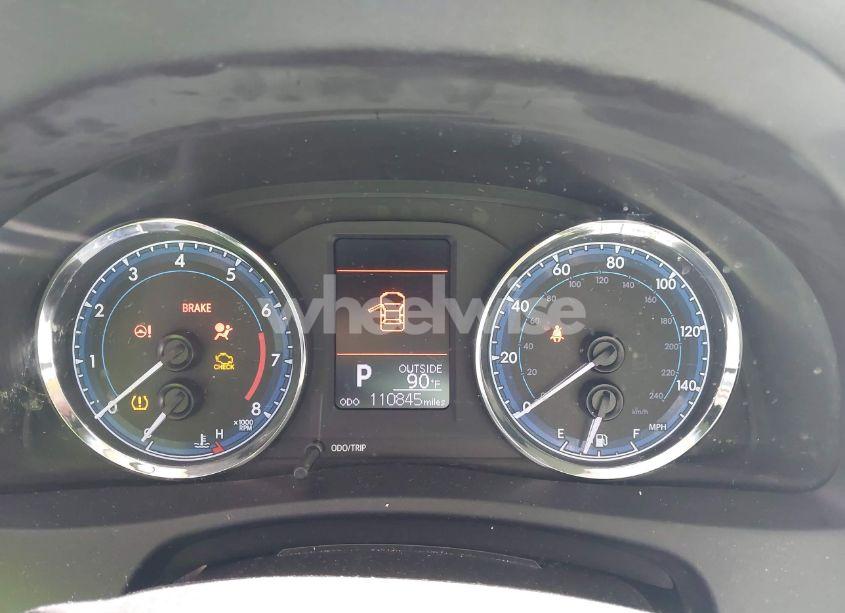 Photo 7 of 2019 Toyota Corolla LE (VIN 2T1BURHE7KC183584)