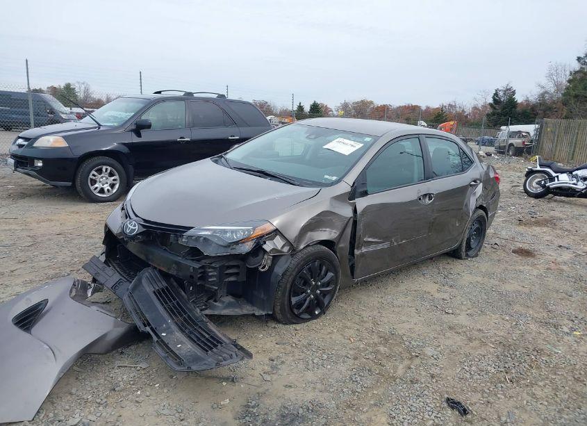 Photo 2 of 2019 Toyota Corolla LE (VIN 2T1BURHE7KC184461)