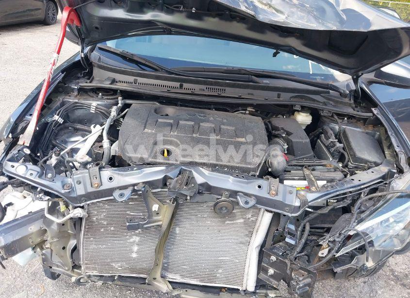 Photo 10 of 2019 Toyota Corolla LE (VIN 2T1BURHE7KC185853)