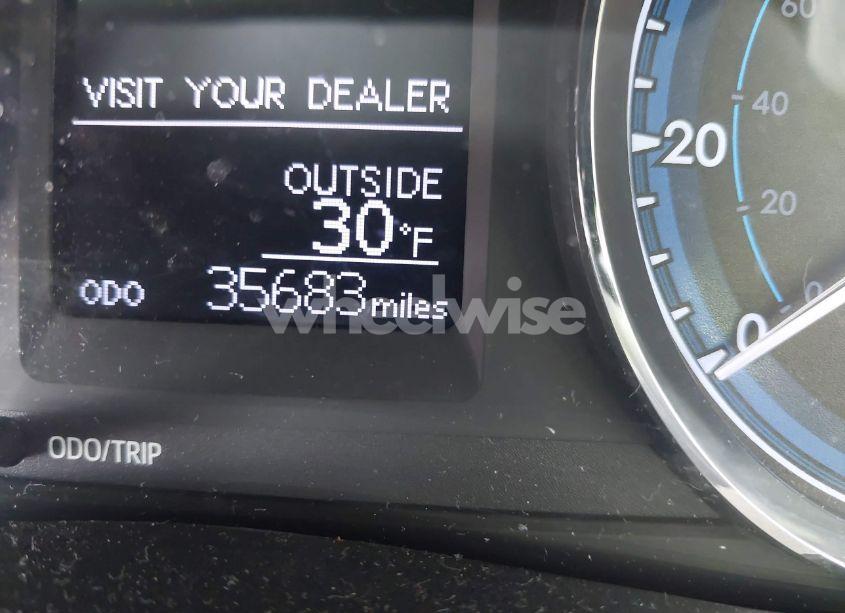 Photo 16 of 2019 Toyota Corolla LE (VIN 2T1BURHE7KC185853)