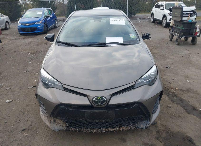 Photo 12 of 2019 Toyota Corolla SE (VIN 2T1BURHE7KC189305)