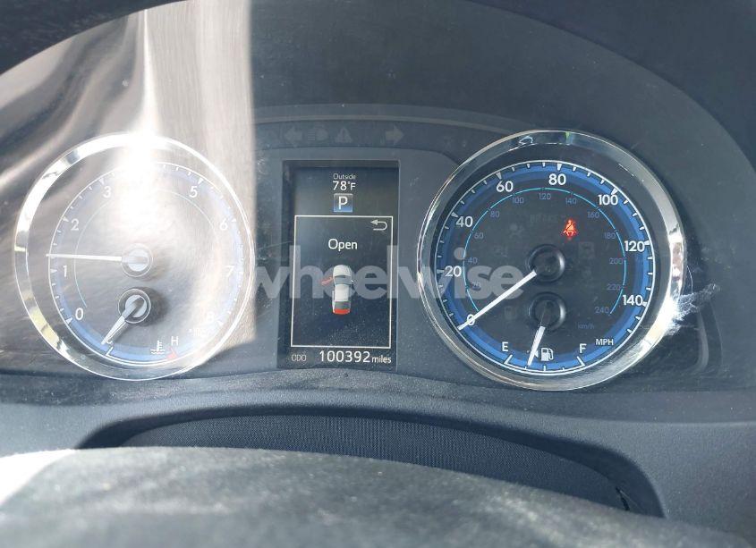 Photo 7 of 2019 Toyota Corolla SE (VIN 2T1BURHE7KC192303)