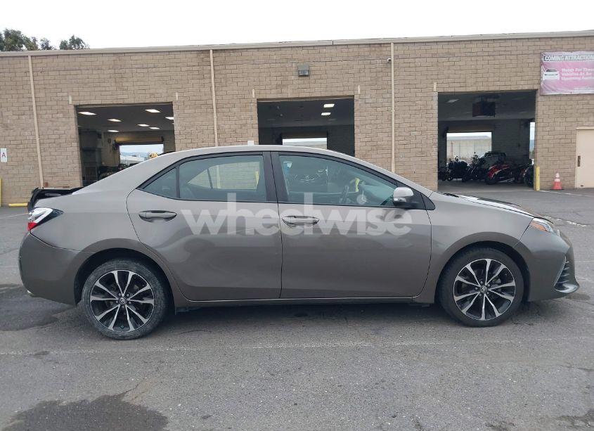 Photo 13 of 2019 Toyota Corolla SE (VIN 2T1BURHE7KC196769)