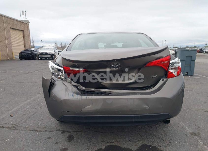 Photo 16 of 2019 Toyota Corolla SE (VIN 2T1BURHE7KC196769)