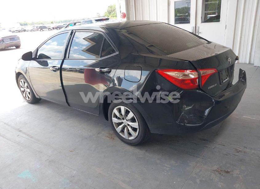 Photo 3 of 2019 Toyota Corolla LE (VIN 2T1BURHE7KC198974)