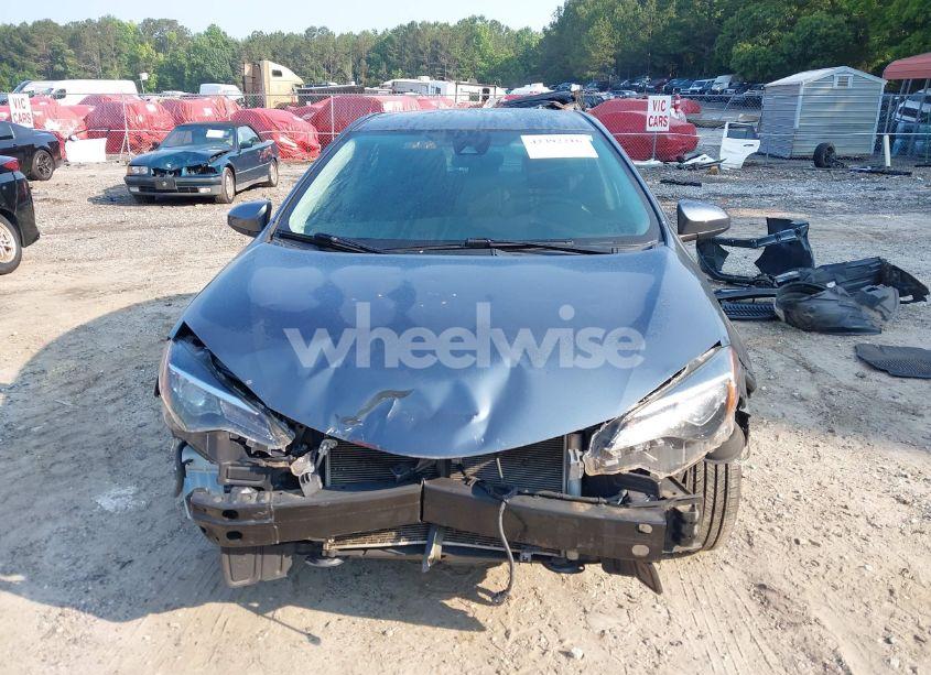 Photo 13 of 2019 Toyota Corolla LE (VIN 2T1BURHE7KC203056)