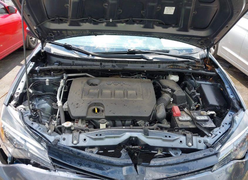 Photo 10 of 2019 Toyota Corolla LE (VIN 2T1BURHE7KC219225)