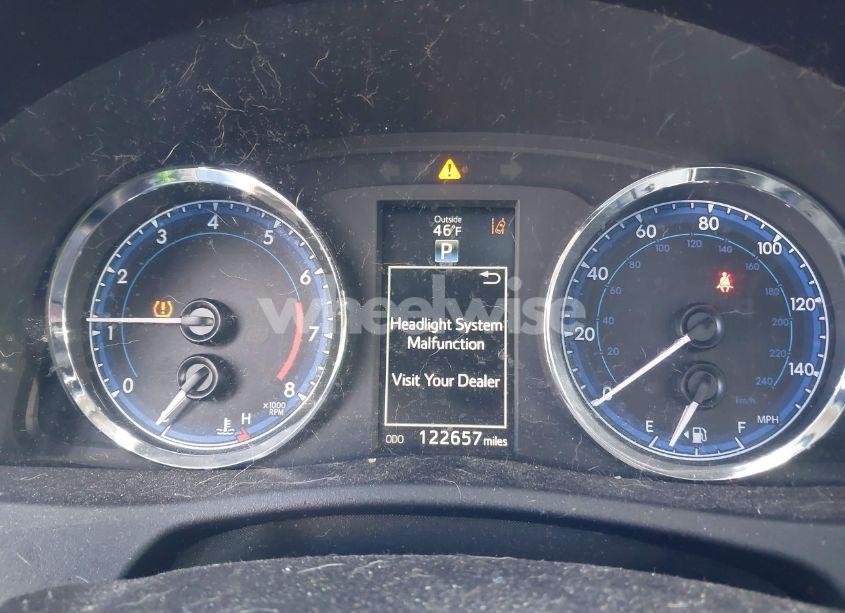 Photo 7 of 2019 Toyota Corolla XSE (VIN 2T1BURHE7KC223243)