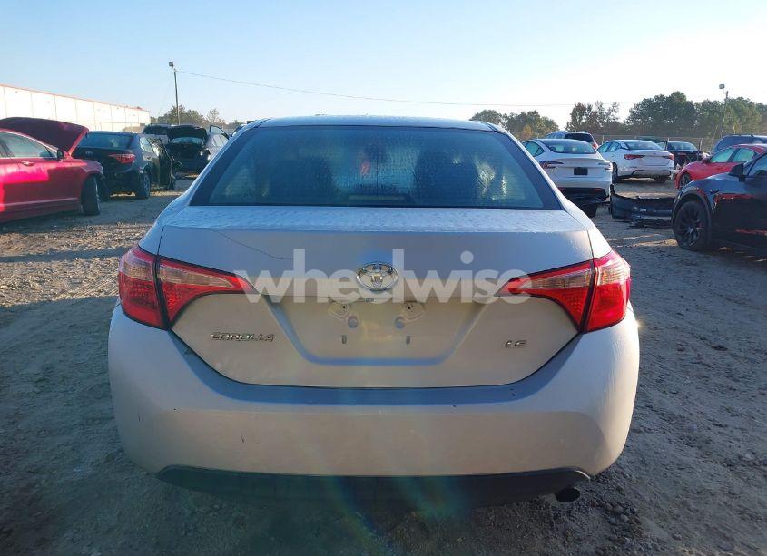Photo 16 of 2019 Toyota Corolla LE (VIN 2T1BURHE7KC240947)
