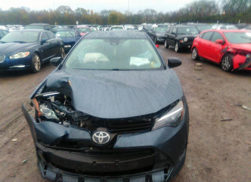 Photo 12 of 2019 Toyota Corolla LE (VIN 2T1BURHE7KC241807)