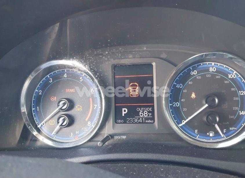 Photo 15 of 2019 Toyota Corolla LE (VIN 2T1BURHE7KC246733)