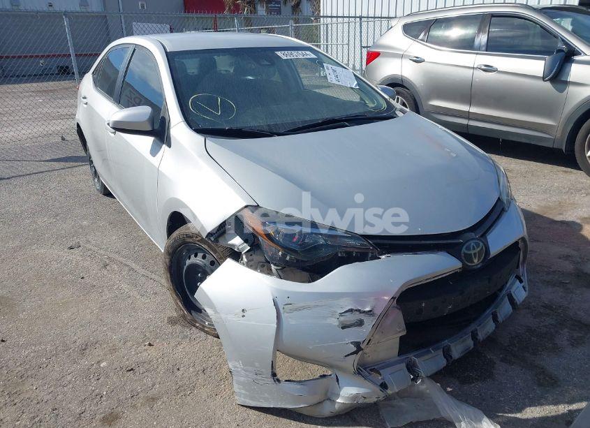 Photo 6 of 2019 Toyota Corolla LE (VIN 2T1BURHE7KC246733)