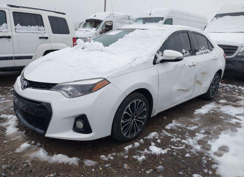 Photo 2 of 2014 Toyota Corolla S PLUS (VIN 2T1BURHE8EC010452)
