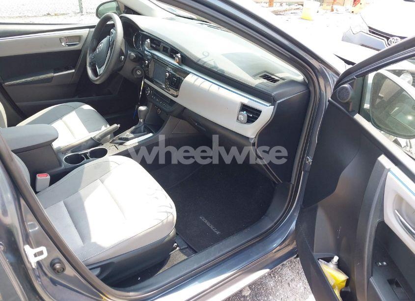 Photo 5 of 2014 Toyota Corolla LE (VIN 2T1BURHE8EC015408)