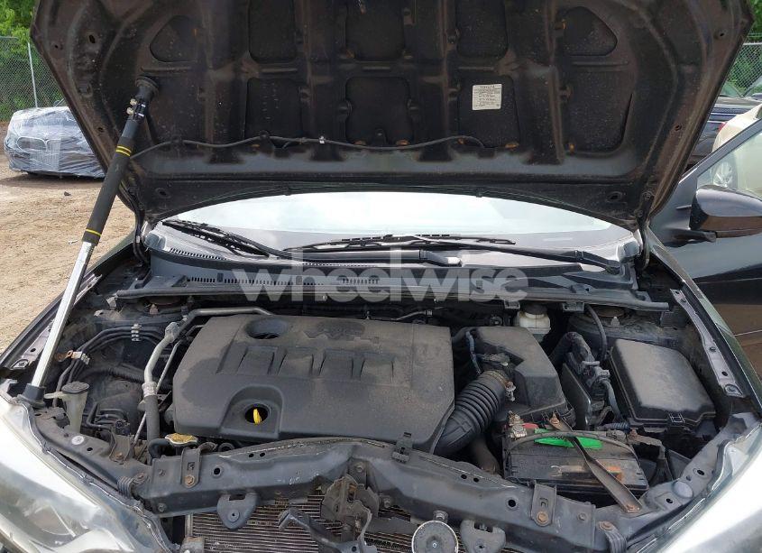 Photo 10 of 2014 Toyota Corolla LE (VIN 2T1BURHE8EC031138)