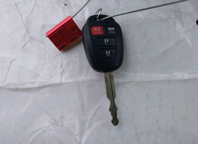 Photo 11 of 2014 Toyota Corolla S PLUS (VIN 2T1BURHE8EC068187)