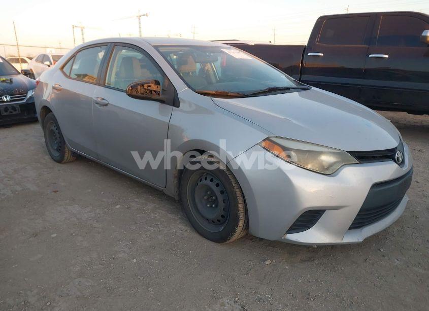 2014 Toyota Corolla LE (VIN 2T1BURHE8EC125438) main photo