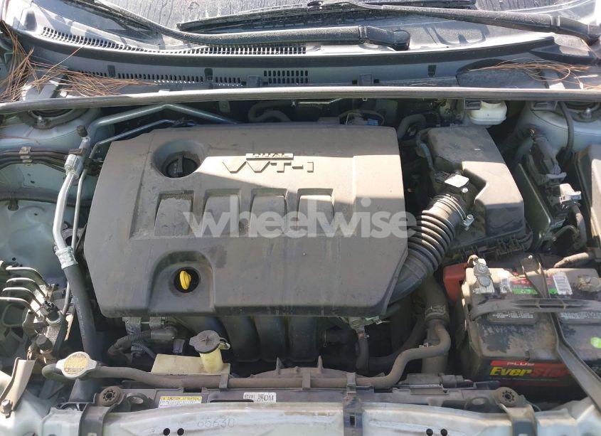 Photo 10 of 2014 Toyota Corolla LE (VIN 2T1BURHE8EC186370)