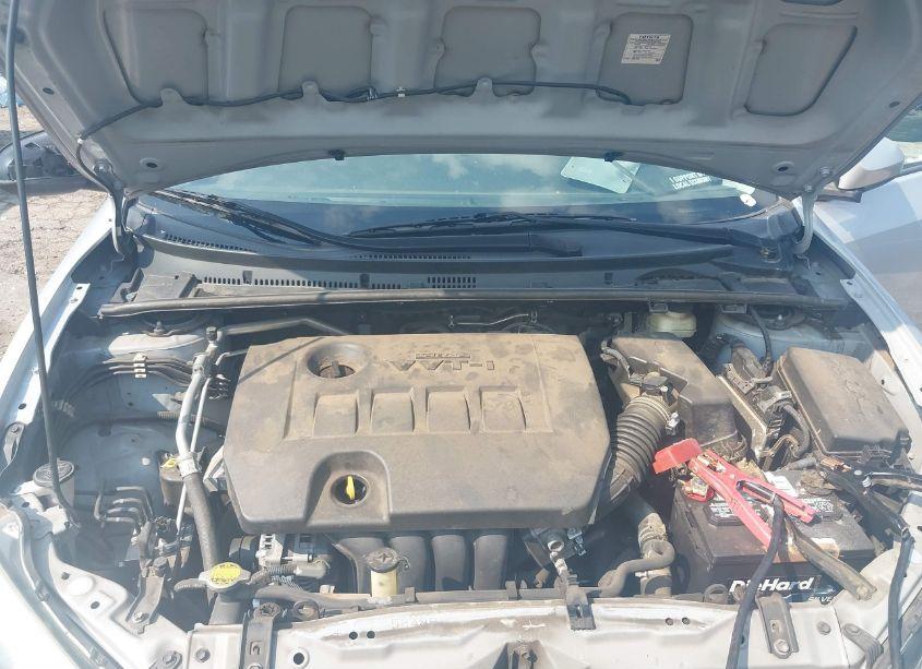 Photo 10 of 2014 Toyota Corolla LE (VIN 2T1BURHE8EC227841)