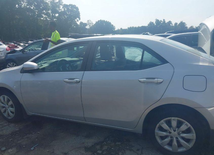 Photo 14 of 2014 Toyota Corolla LE (VIN 2T1BURHE8EC227841)