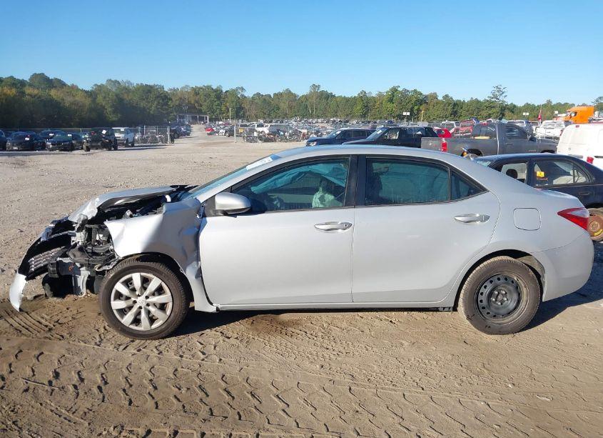 Photo 14 of 2015 Toyota Corolla LE (VIN 2T1BURHE8FC238436)