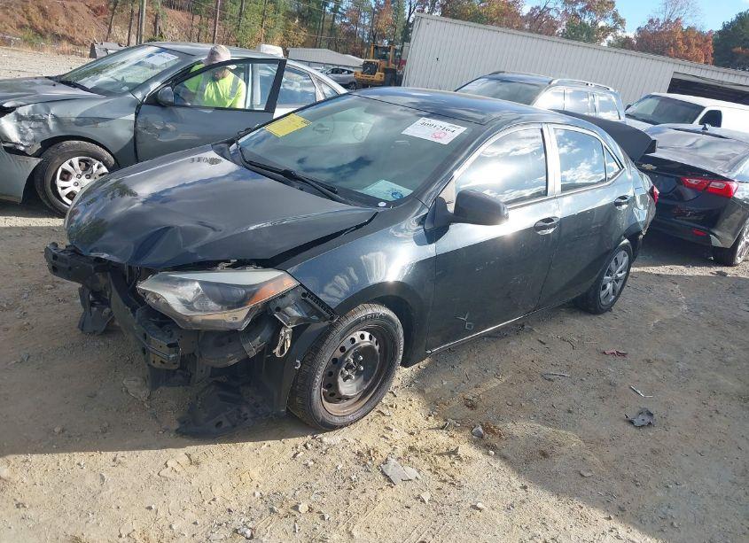 Photo 2 of 2015 Toyota Corolla LE (VIN 2T1BURHE8FC254829)