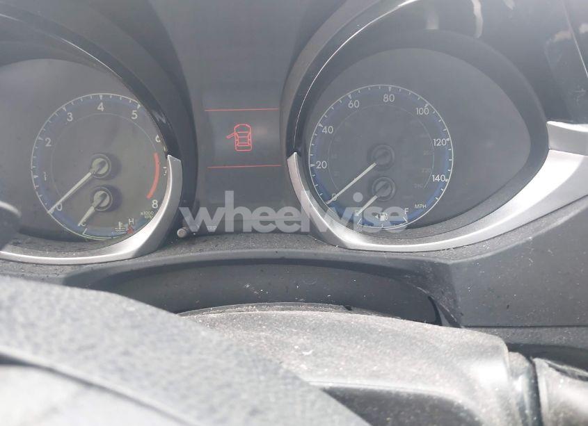 Photo 15 of 2015 Toyota Corolla S PLUS (VIN 2T1BURHE8FC255995)