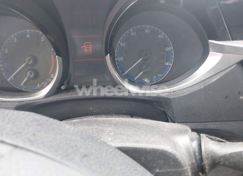 Photo 7 of 2015 Toyota Corolla S PLUS (VIN 2T1BURHE8FC255995)