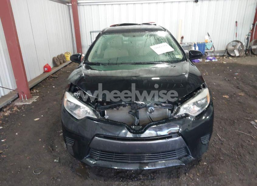 Photo 12 of 2015 Toyota Corolla LE (VIN 2T1BURHE8FC257813)