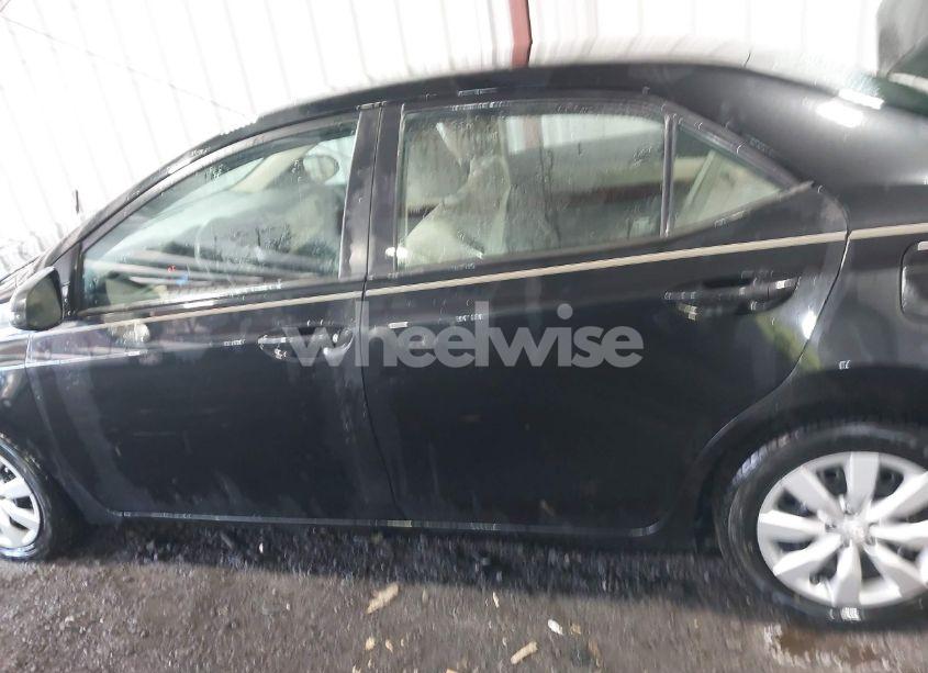 Photo 14 of 2015 Toyota Corolla LE (VIN 2T1BURHE8FC257813)