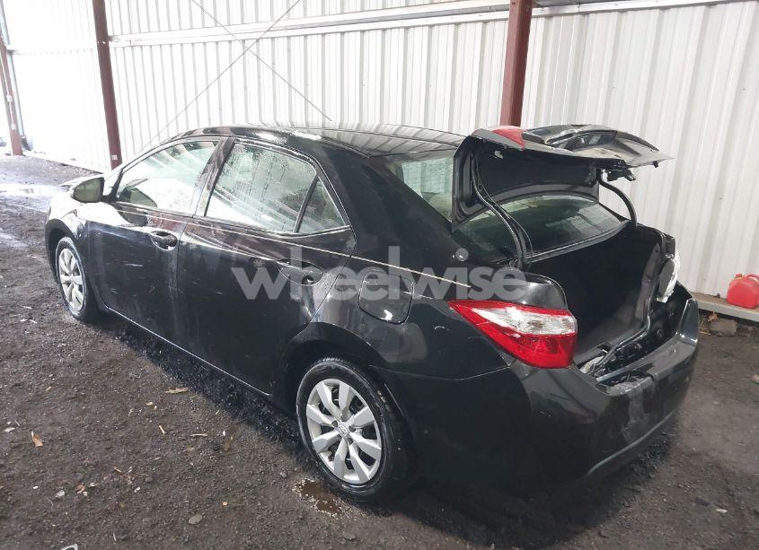 Photo 3 of 2015 Toyota Corolla LE (VIN 2T1BURHE8FC257813)