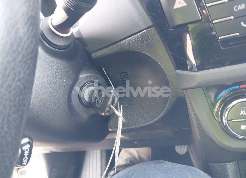 Photo 11 of 2015 Toyota Corolla S PLUS (VIN 2T1BURHE8FC258749)