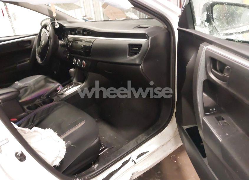 Photo 5 of 2015 Toyota Corolla L (VIN 2T1BURHE8FC262834)