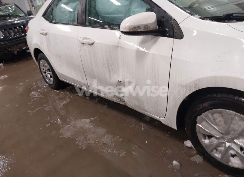 Photo 6 of 2015 Toyota Corolla L (VIN 2T1BURHE8FC262834)