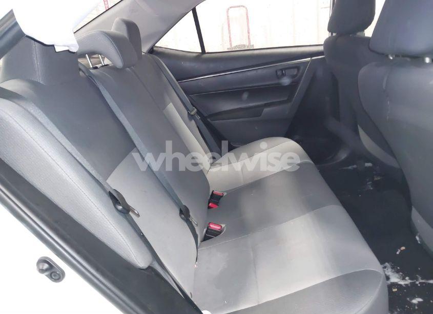 Photo 8 of 2015 Toyota Corolla L (VIN 2T1BURHE8FC262834)