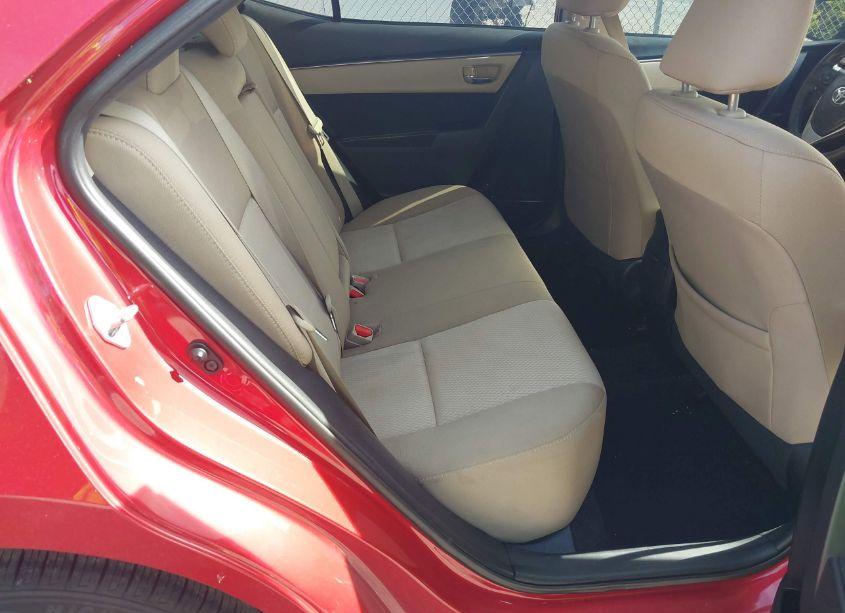 Photo 8 of 2015 Toyota Corolla LE (VIN 2T1BURHE8FC264762)