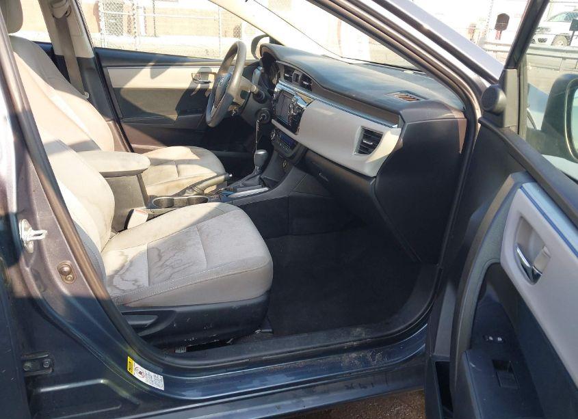 Photo 5 of 2015 Toyota Corolla LE (VIN 2T1BURHE8FC267919)