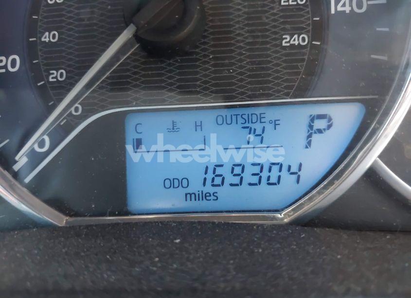 Photo 15 of 2015 Toyota Corolla LE (VIN 2T1BURHE8FC270514)