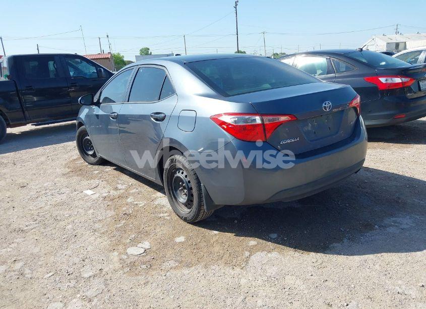 Photo 3 of 2015 Toyota Corolla LE (VIN 2T1BURHE8FC270514)