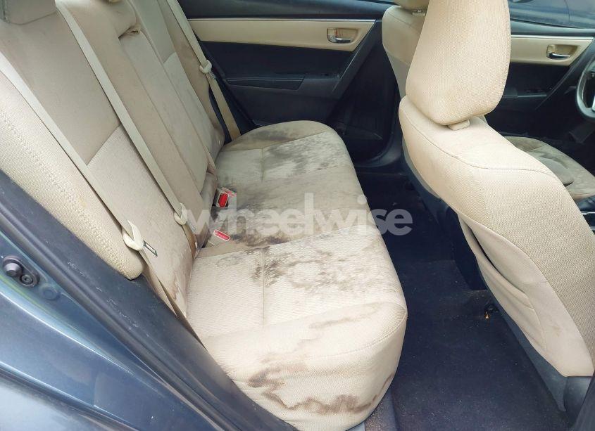 Photo 8 of 2015 Toyota Corolla LE (VIN 2T1BURHE8FC270514)